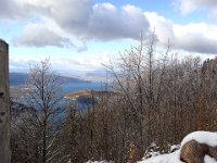 Depuis le col de la Forclaz, Annecy au loin.