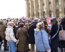 06 ... et des manifestants.