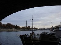 Le port des Tuileries ...