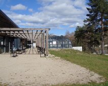 23 Il y même une piscine, mais fermée en cette saison.