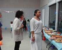 06 La championne de judo est bien élégante.
