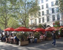 05 Les terrasses se remplissent.